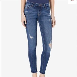 DL1961 Florence Instasculpt Lightly Distressed Frayed Hem Jeans in Strive